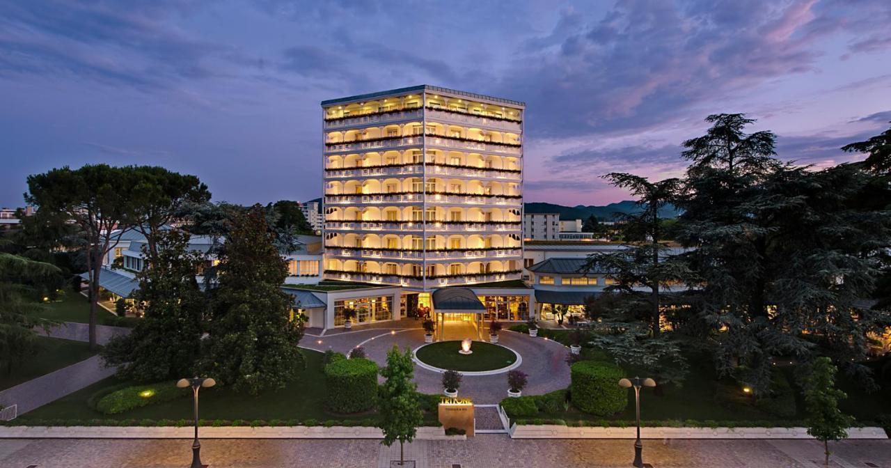 Tritone Luxury Hotel Thermae & Spa 阿巴诺泰尔梅 外观 照片